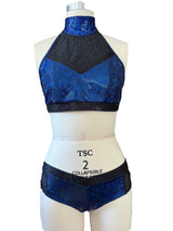 Premade black and blue fitness outfit