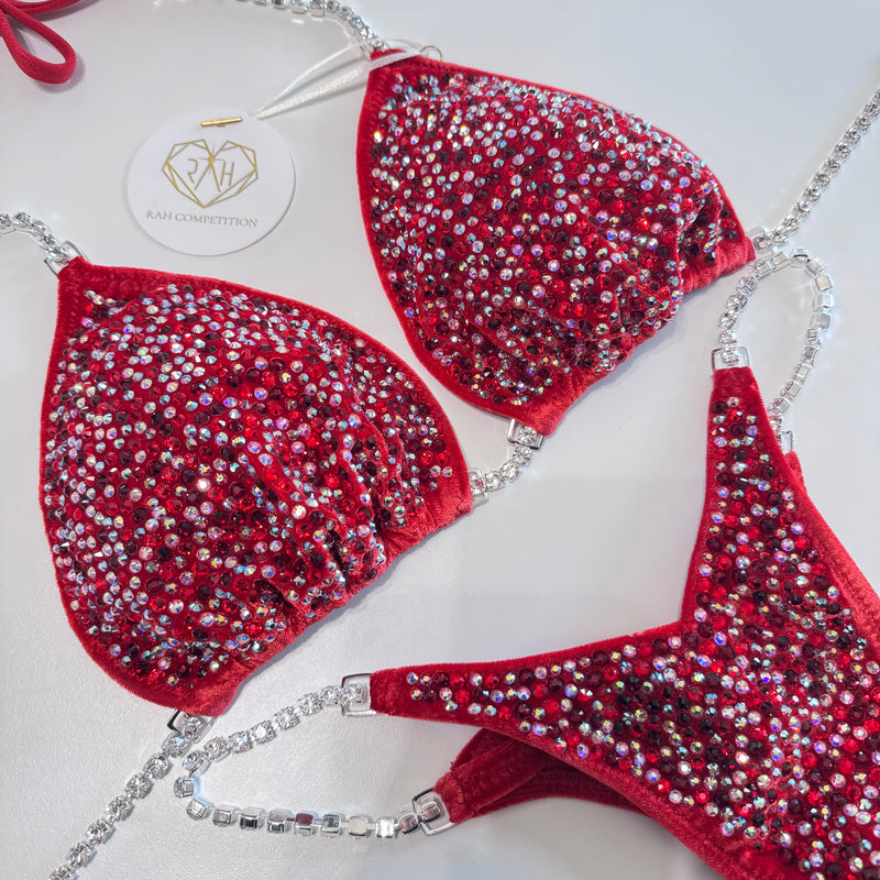 Velvet Red ab Competition Bikini