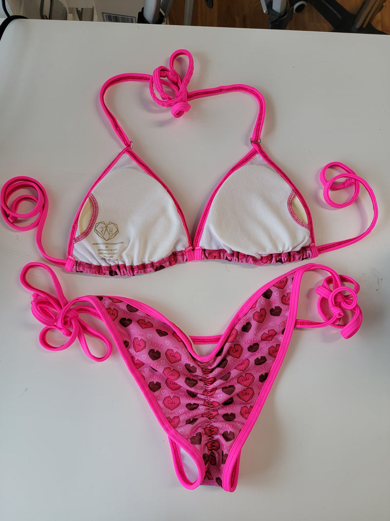 Valentine Posing suit, bikini