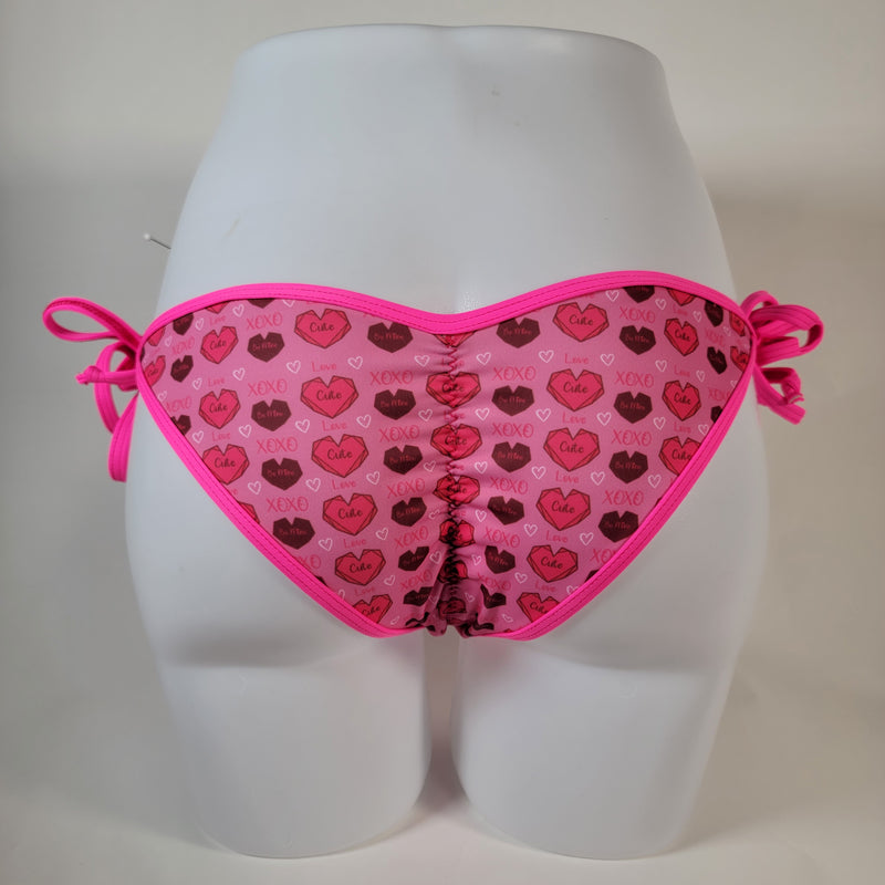 Valentine Posing suit, bikini